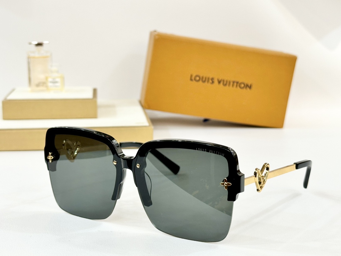  LOUIS VUITTON
MODELZ2025U
SIZE58口19-145
