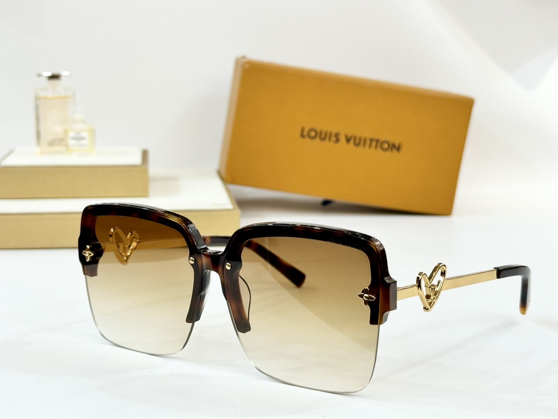  LOUIS VUITTON
MODELZ2025U
SIZE58口19-145
