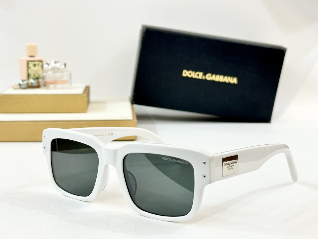  DOLCE&GABBANA
MOD：DG6682
Size：54口20 140
