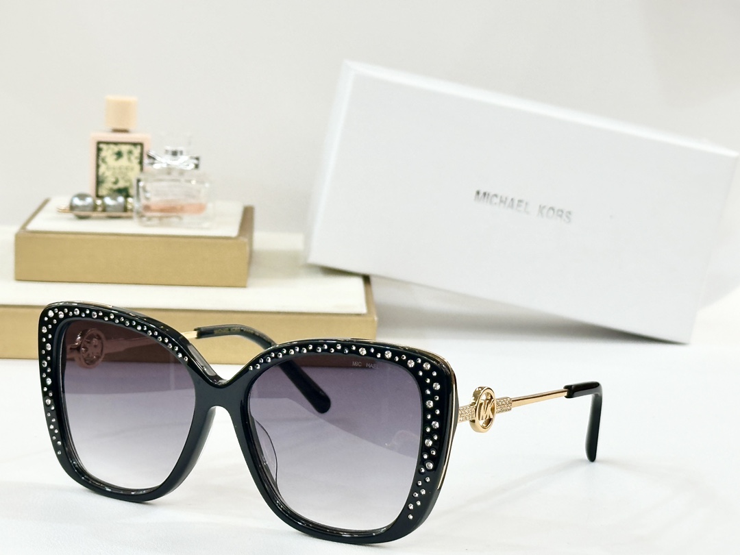  MICHAEL KORS
MODEL：MK 2161BU
SIZE：58口16-145
