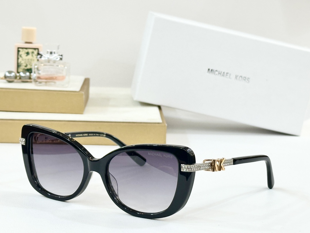  MICHAEL KORS
MODEL：MK 4125BU
SIZE：52口10-140
