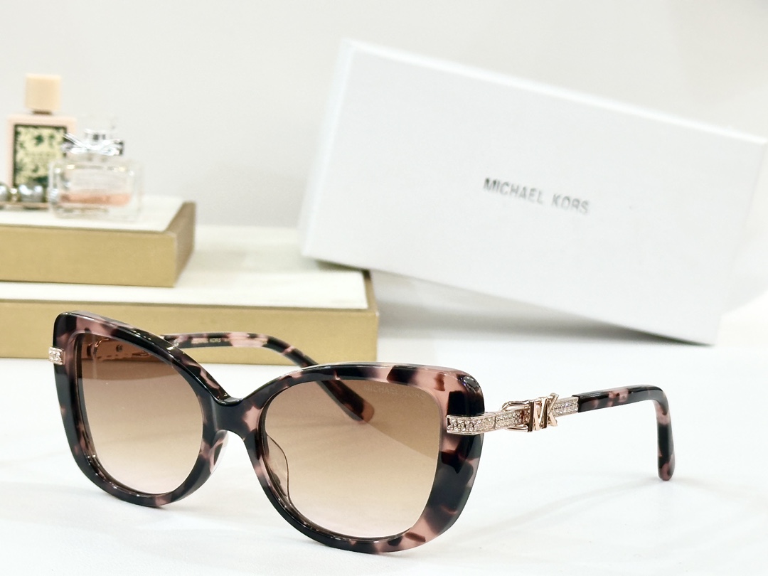  MICHAEL KORS
MODEL：MK 4125BU
SIZE：52口10-140
