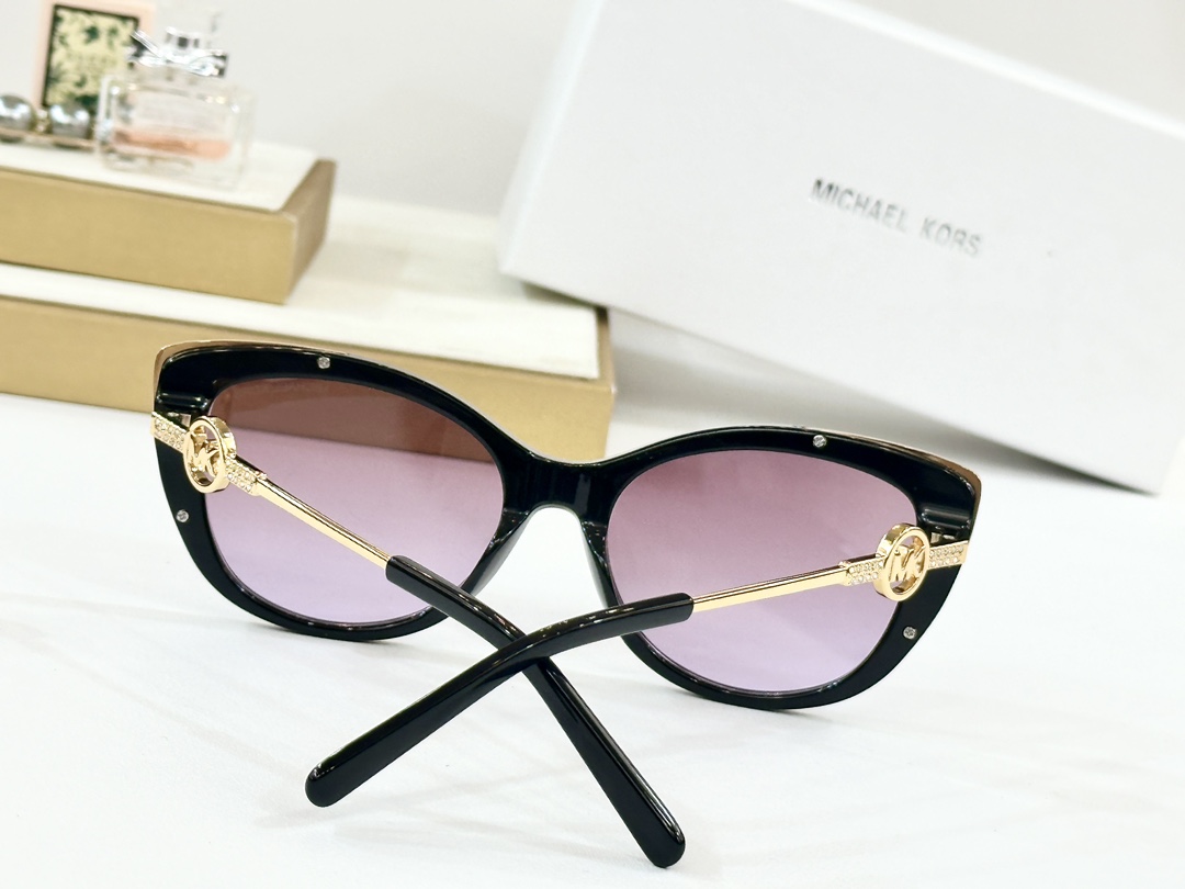  MICHAEL KORS
MODEL：MK 2127BU
SIZE：55口18-145
