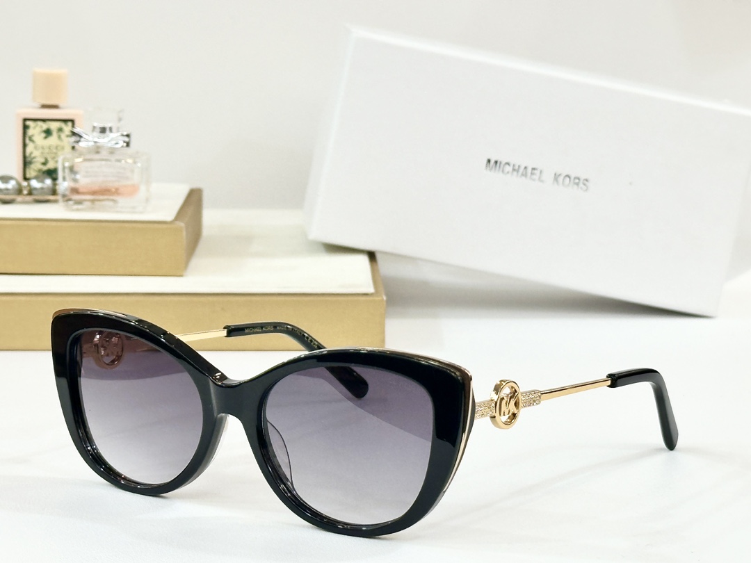  MICHAEL KORS
MODEL：MK 2127BU
SIZE：55口18-145
