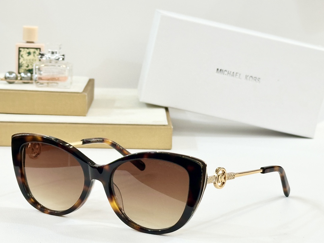  MICHAEL KORS
MODEL：MK 2127BU
SIZE：55口18-145
