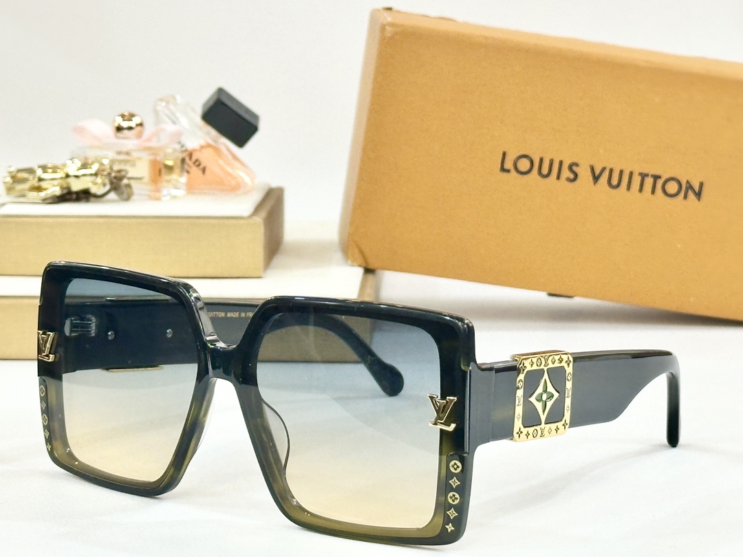  LOUIS VUITTO*
MODEL：Z7021E
SIZE：67口14-142
