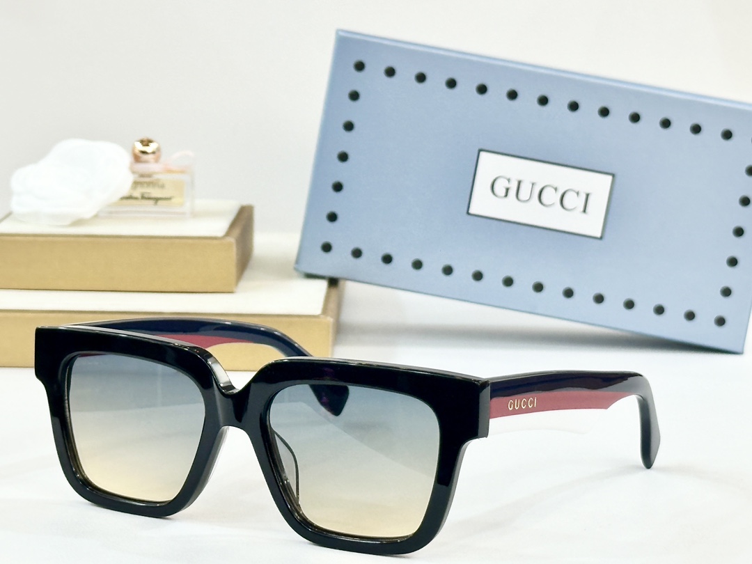   GUCC*
MODEL：GG1626
SIZE：51口22-145
