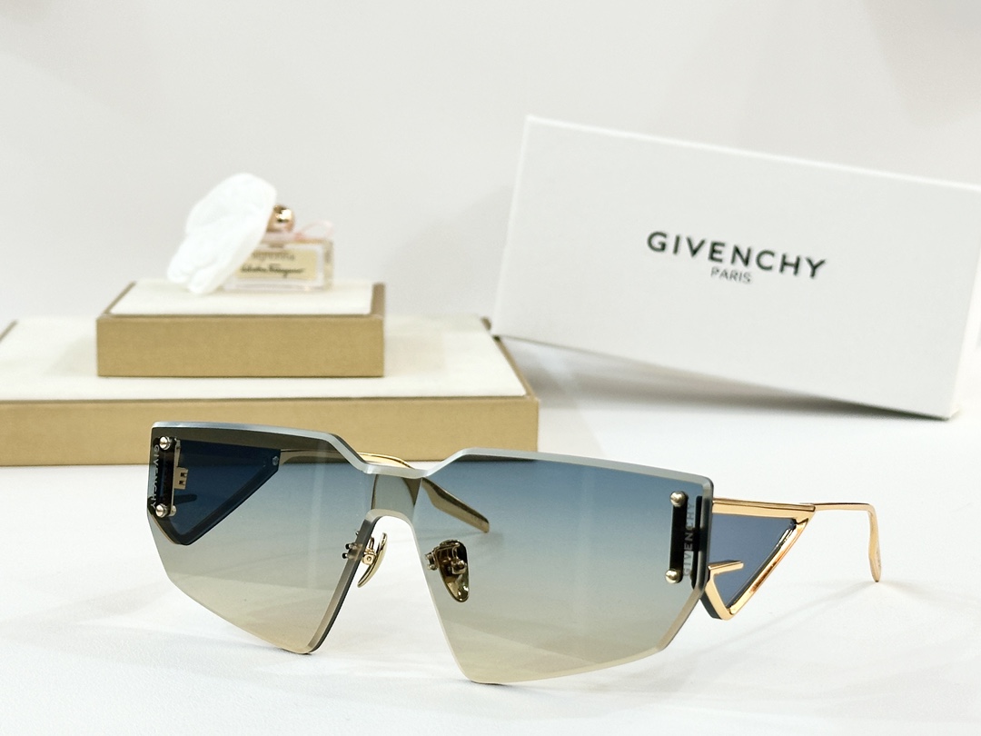  GIVENCHY
MOD：GV60016U
Size：147口0 138
