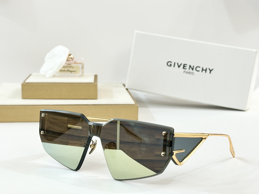  GIVENCHY
MOD：GV60016U
Size：147口0 138
