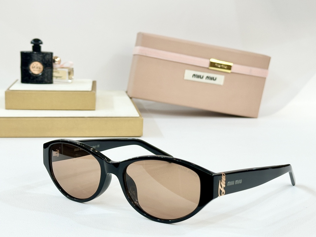  MIU MI*
MODSMU 51WS
Size57口19-144
