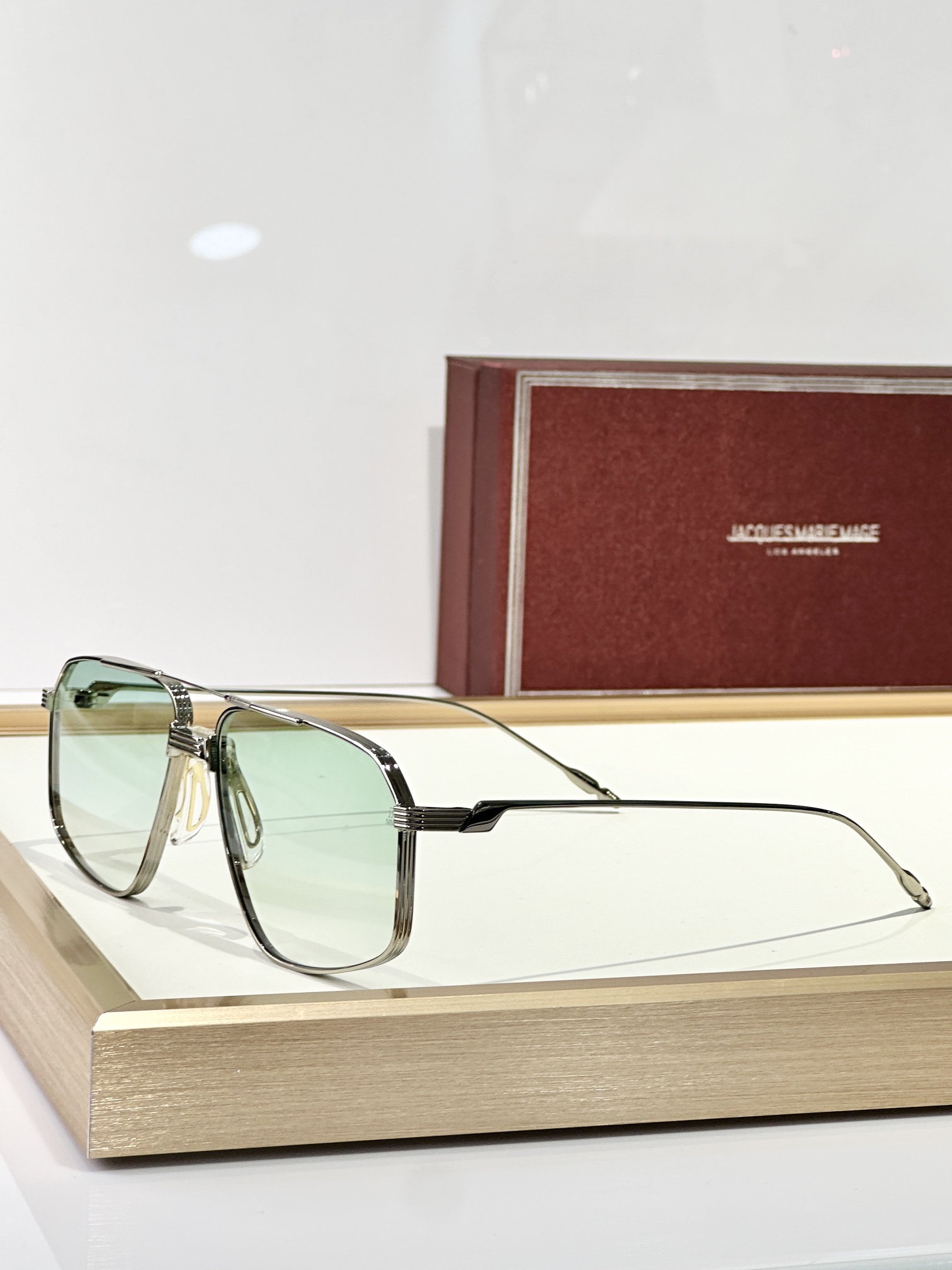 JACQUES MARIE MAGE
TOP QUALITY
MODEL：JAGGER
SIZE58口