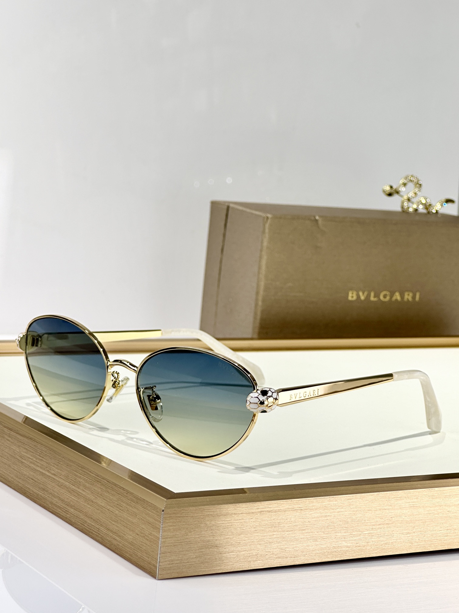 。BVLGARI
MODBV40081I
SIZE58口16 140
