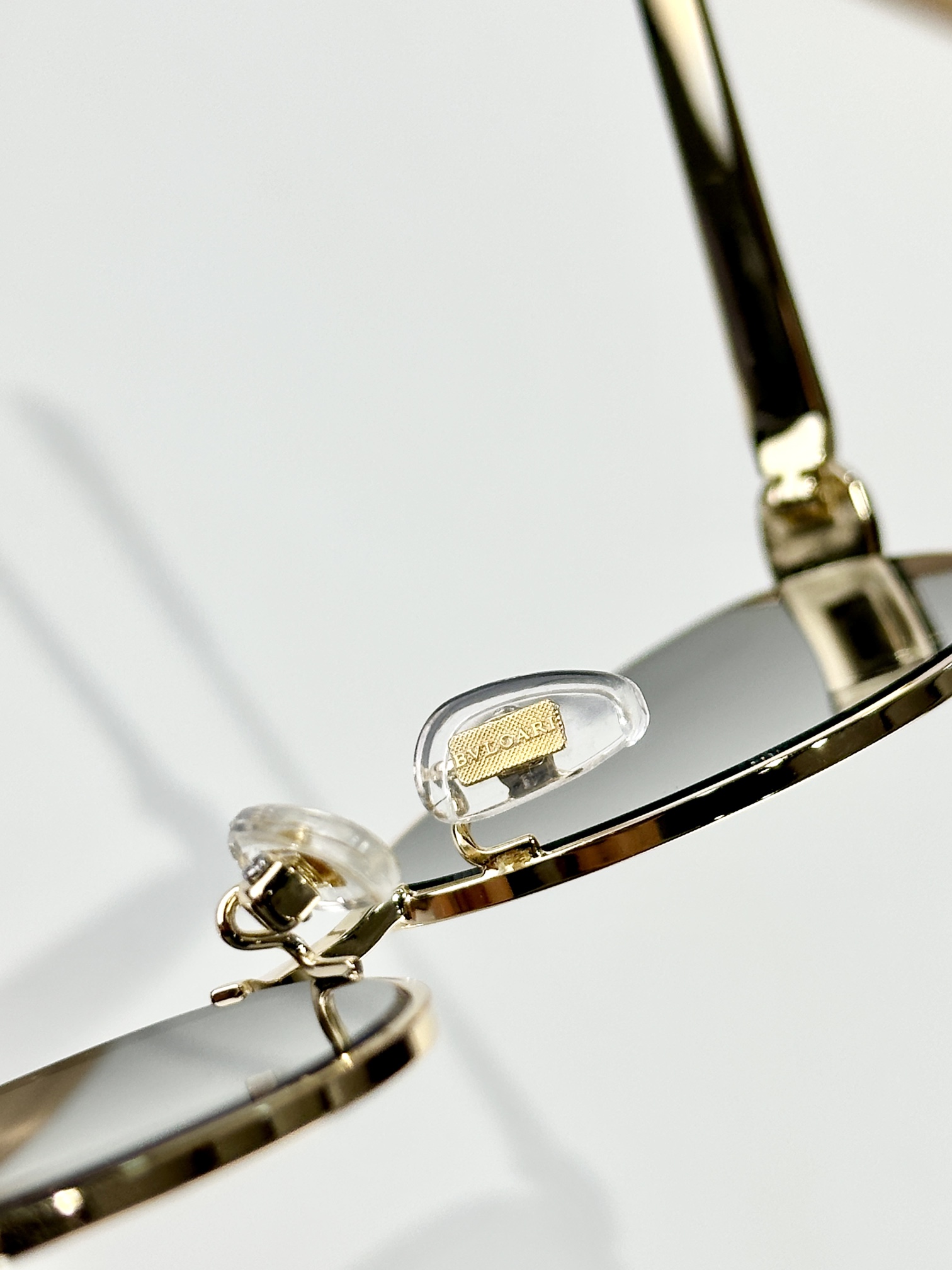 。BVLGARI
MODBV40081I
SIZE58口16 140

