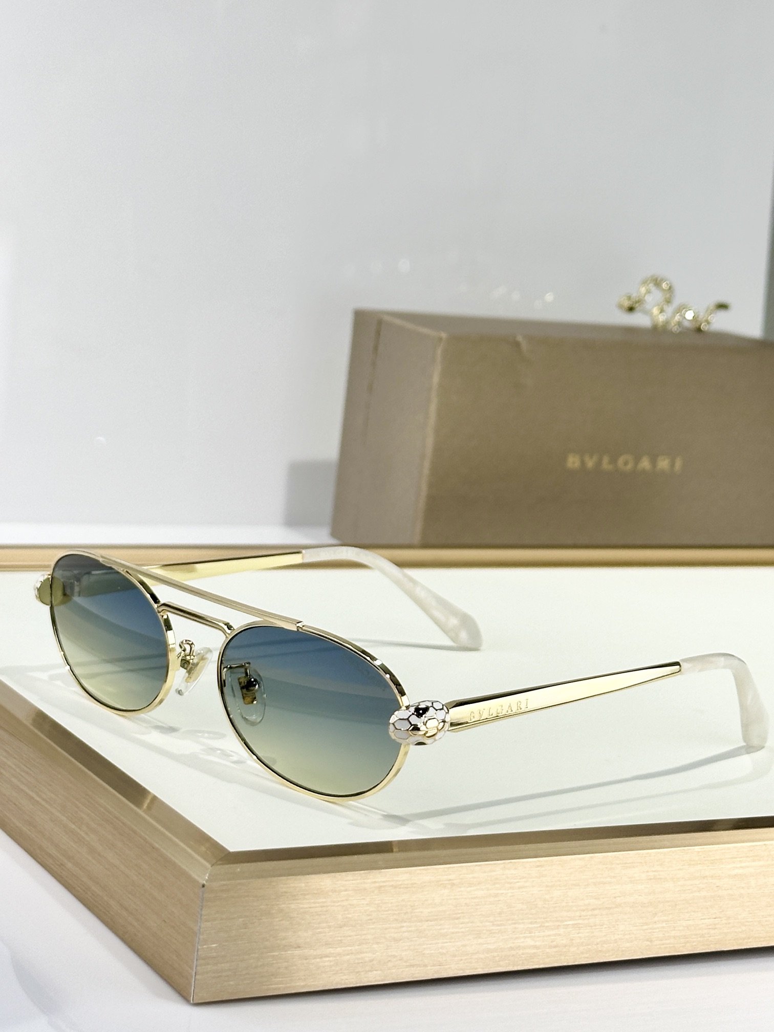  BVLGARI
MODBV40083I
SIZE56口19 140
