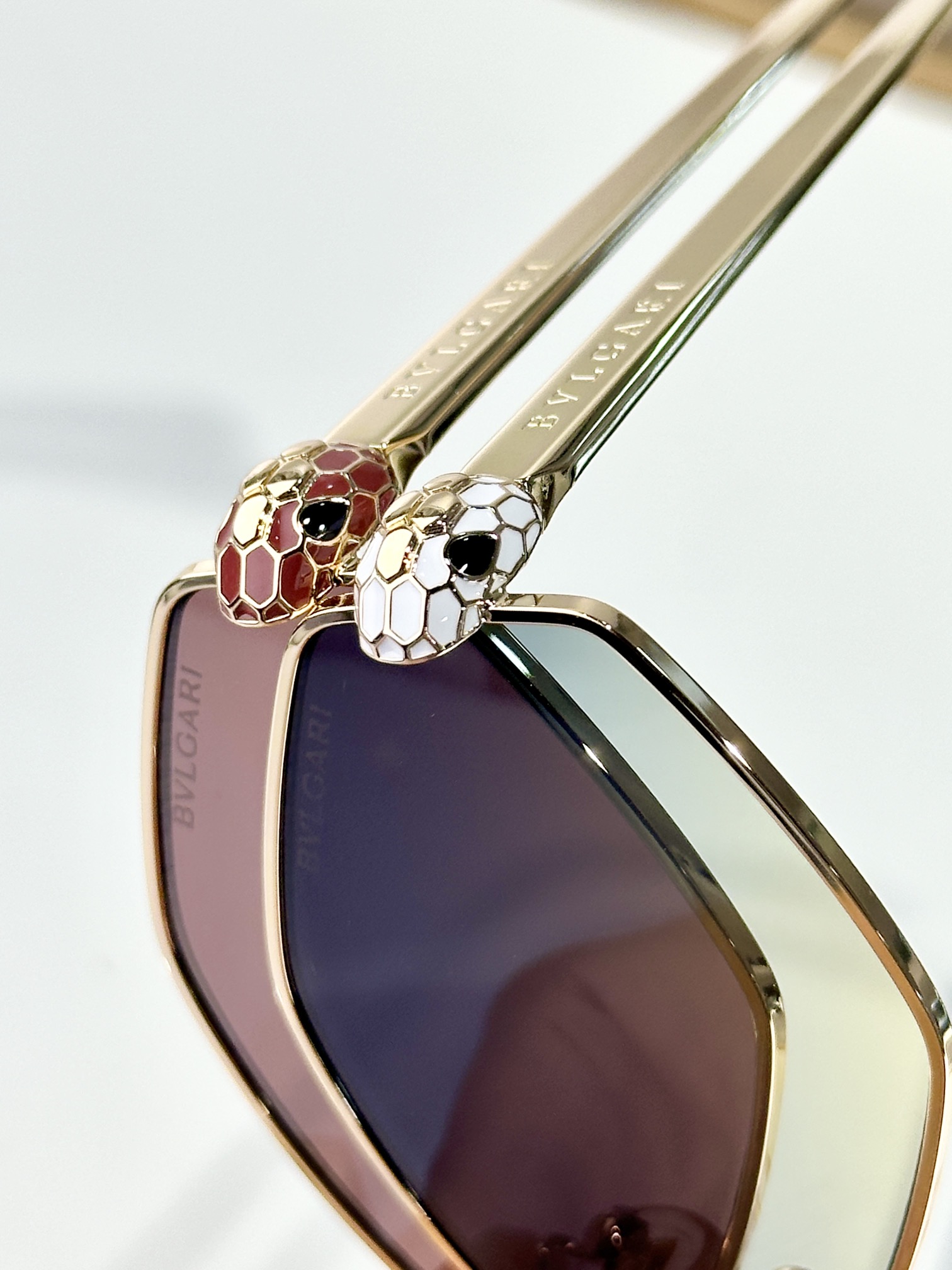  BVLGARI
MODBV40082I
SIZE56口17 140
