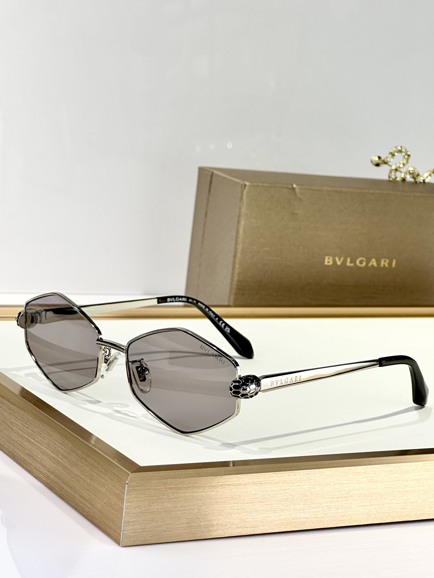  BVLGARI
MODBV40082I
SIZE56口17 140
