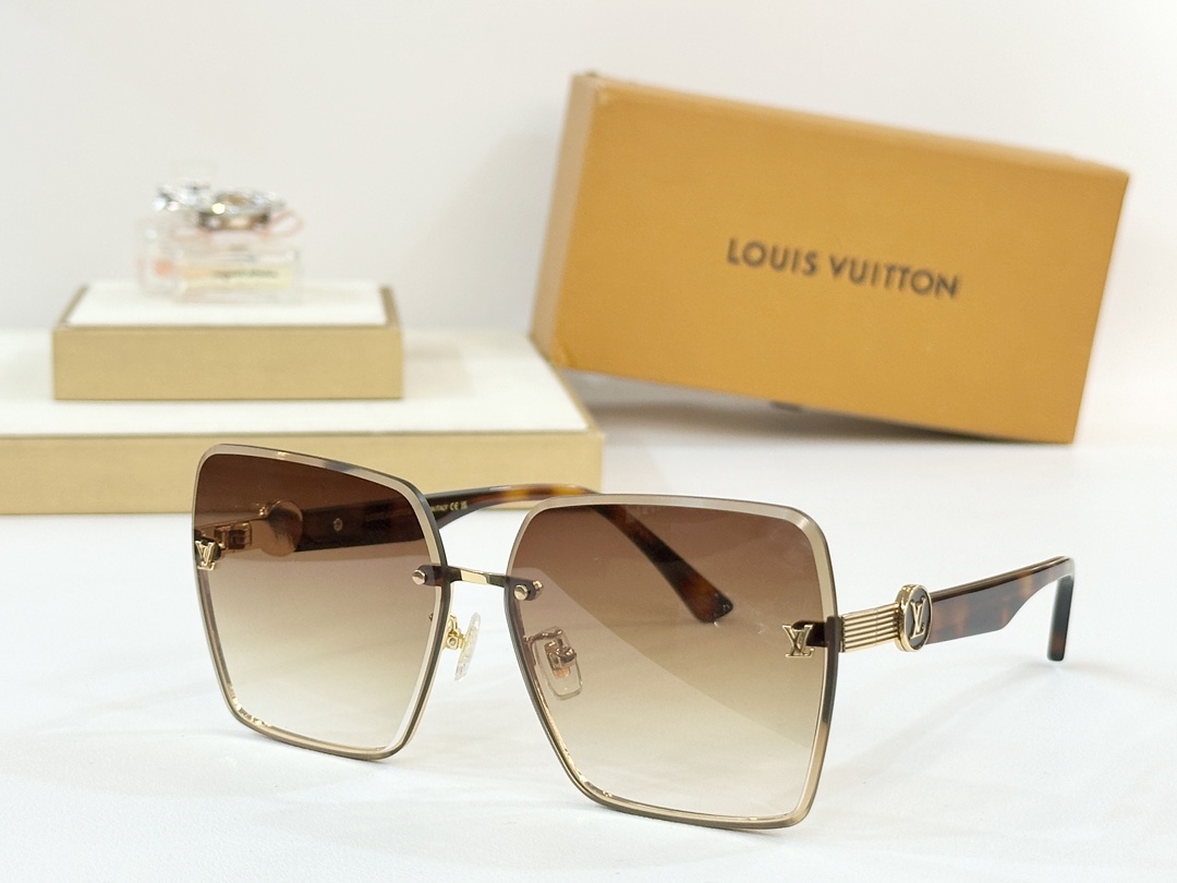  LOUIS VUITTON
MOD：Z1874
Size：61口13-148
