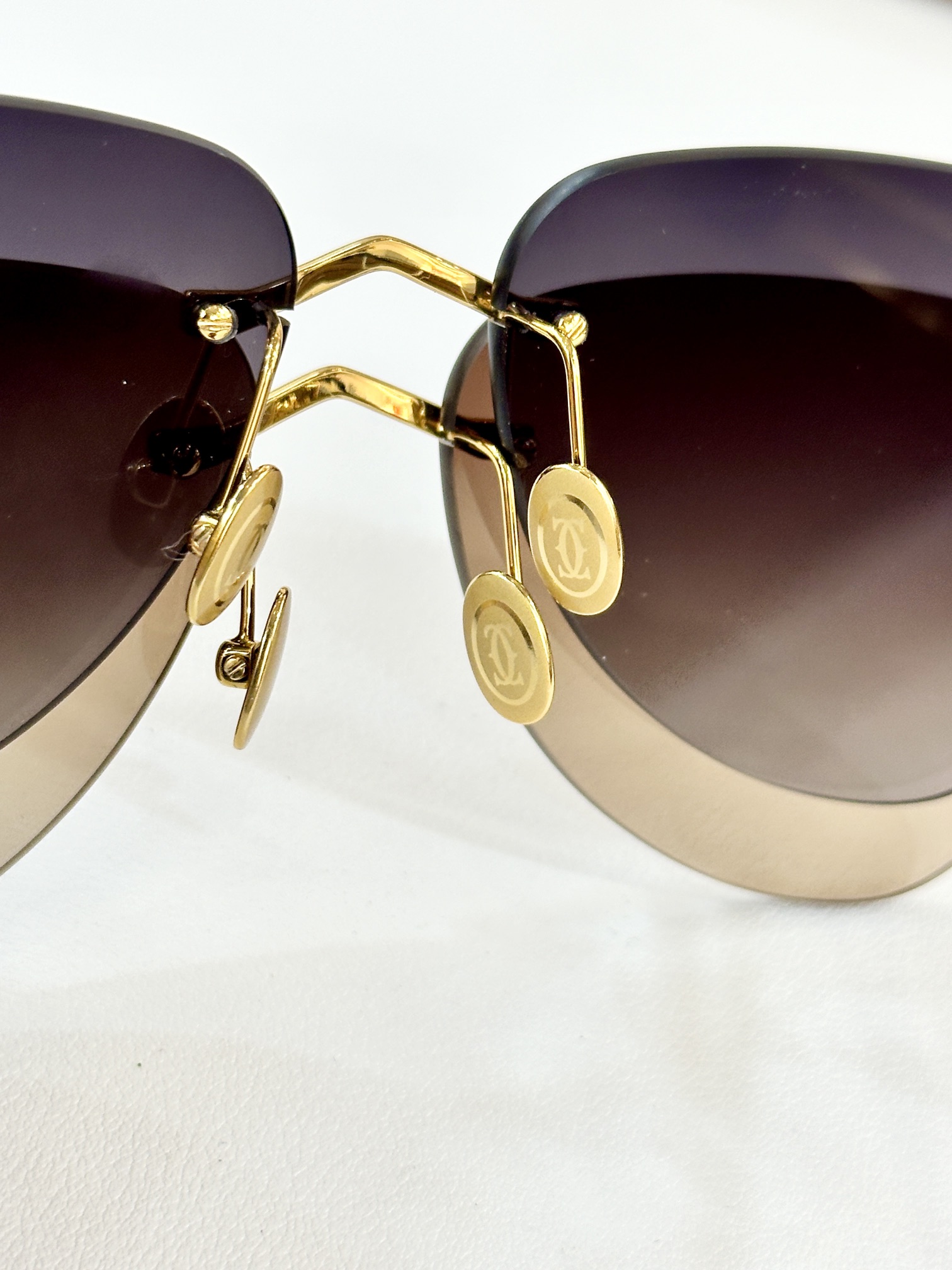  Cartier
MOD：CT0502S
Size：60口16-145
