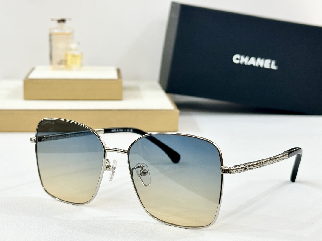  CHANEL
MOD：2216
Size：57口16-145
