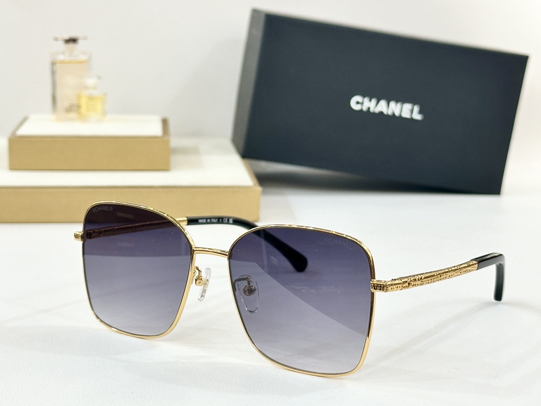  CHANEL
MOD：2216
Size：57口16-145
