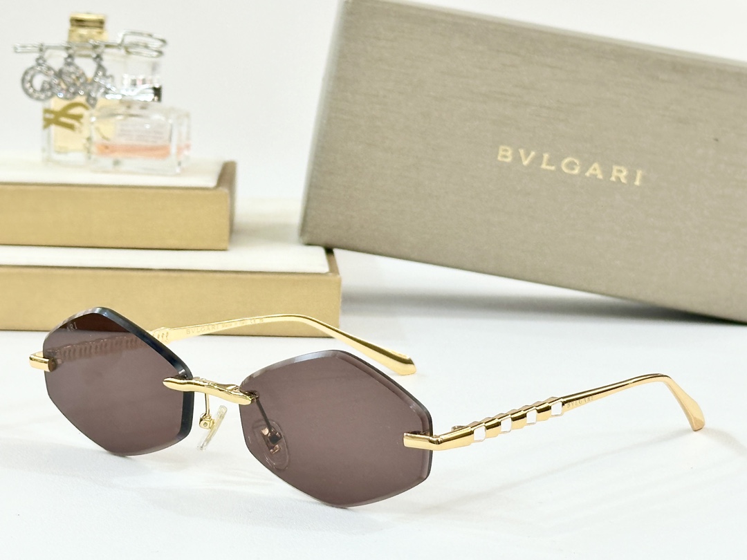  BVLGARI
MOD：BV40033U
Size：59口14-145
