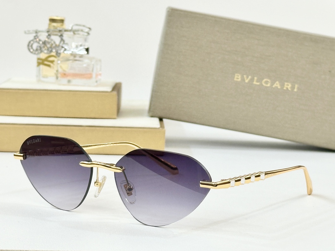  BVLGARI
MOD：BV40032U
Size：59口14-145
