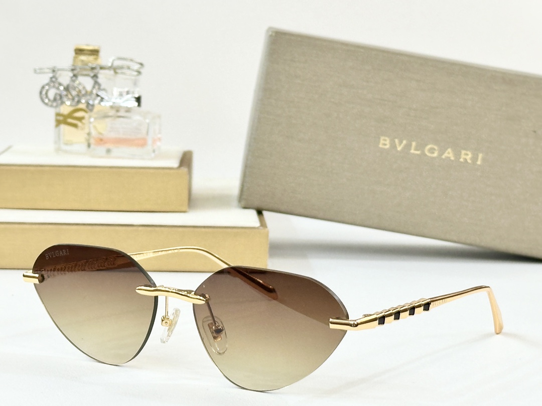  BVLGARI
MOD：BV40032U
Size：59口14-145
