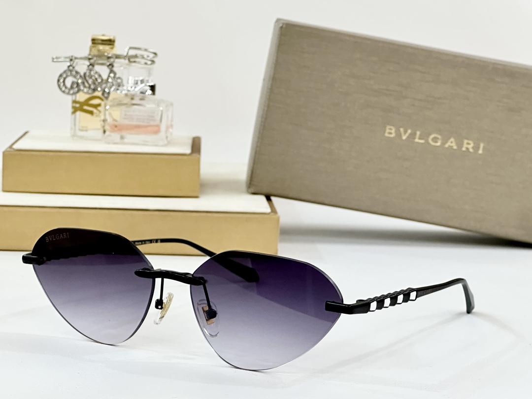  BVLGARI
MOD：BV40032U
Size：59口14-145
