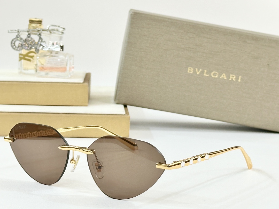  BVLGARI
MOD：BV40032U
Size：59口14-145
