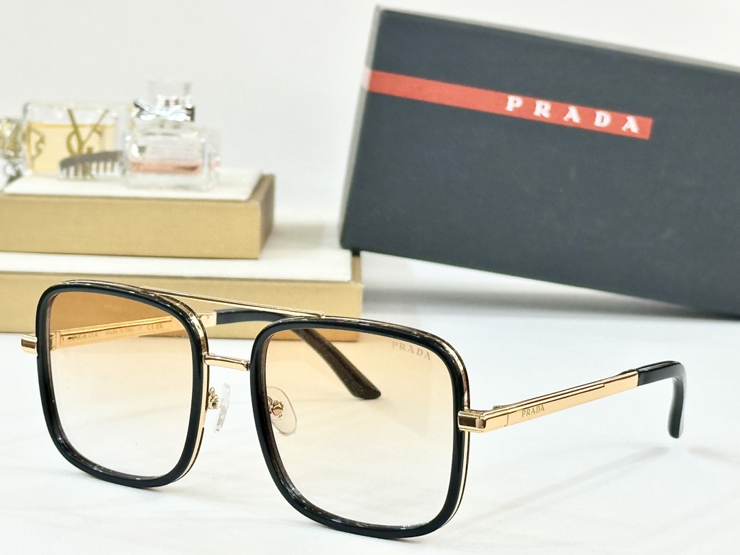  PRADA
MOD：PR 188VS
Size：57口20 145

