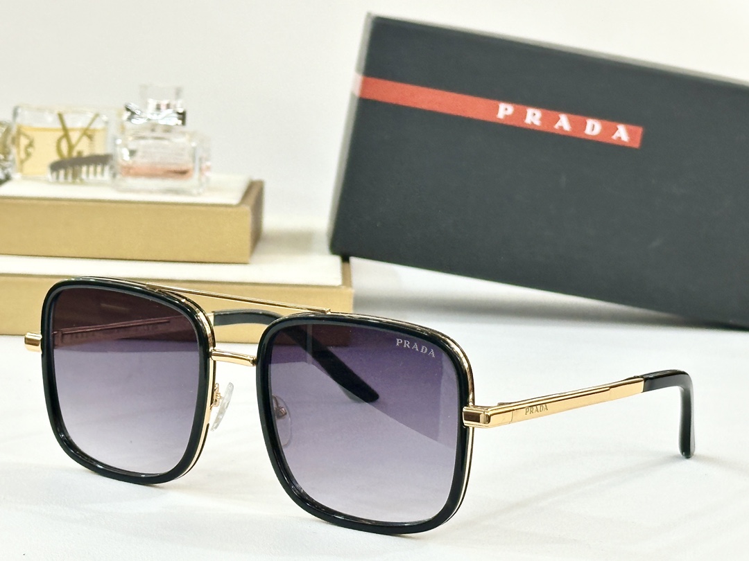  PRADA
MOD：PR 188VS
Size：57口20 145

