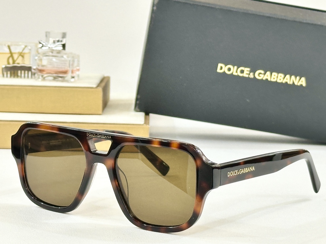  DOLCE&GABBANA
MOD：DX4003
Size：54口19 143
