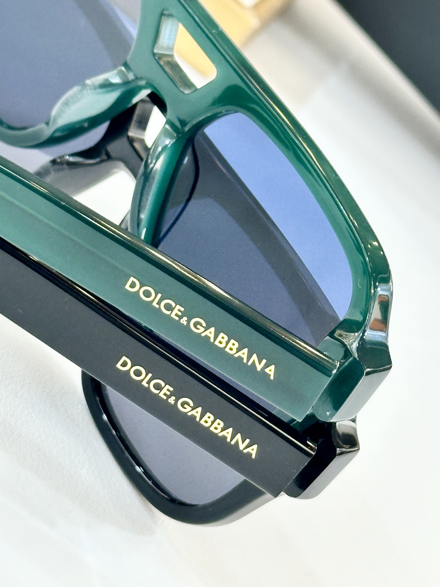  DOLCE&GABBANA
MOD：DX4003
Size：54口19 143
