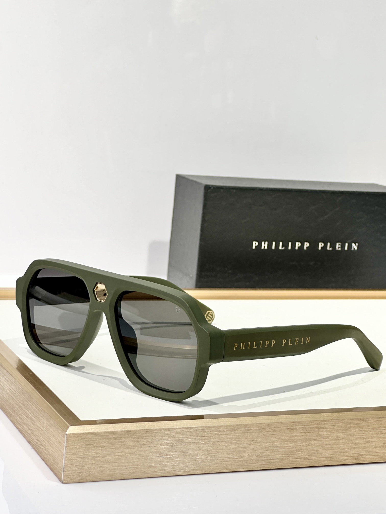  PHILIPP PLELN
MOD：SP
Size：58口16 150
