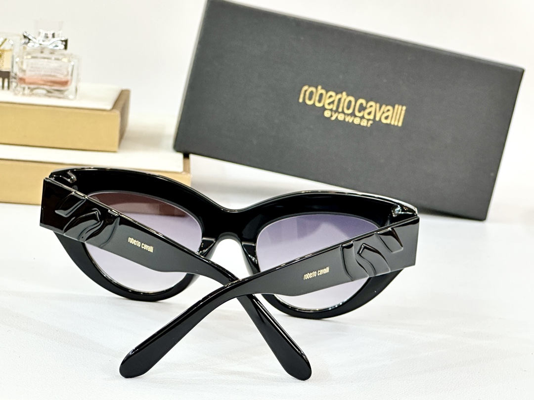  Roberto Cavalie*
MODEL：SRC009V
SIZE：51口21-145
