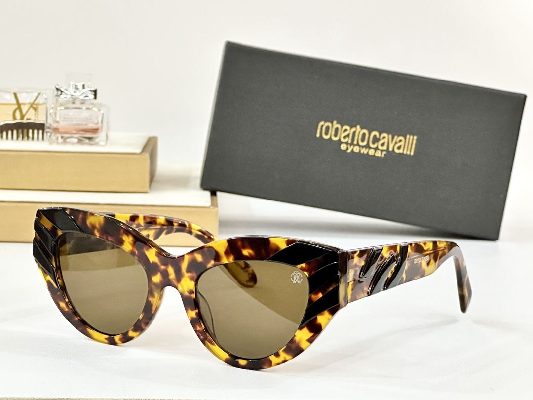  Roberto Cavalie*
MODEL：SRC009V
SIZE：51口21-145
