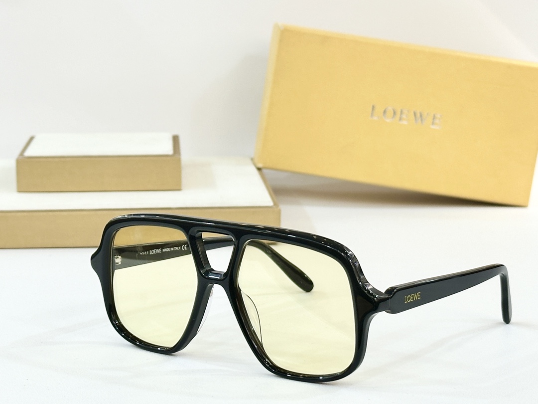  LOEW*
飞行员太阳镜。
MODEL：LW40161U
SIZE：54口14-140
