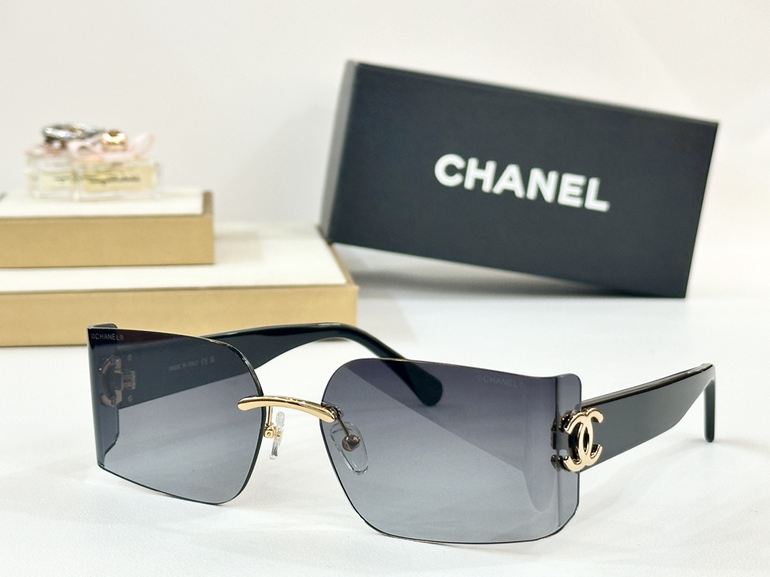  CHANEL
MOD：CH6092
Size：63-17-145
