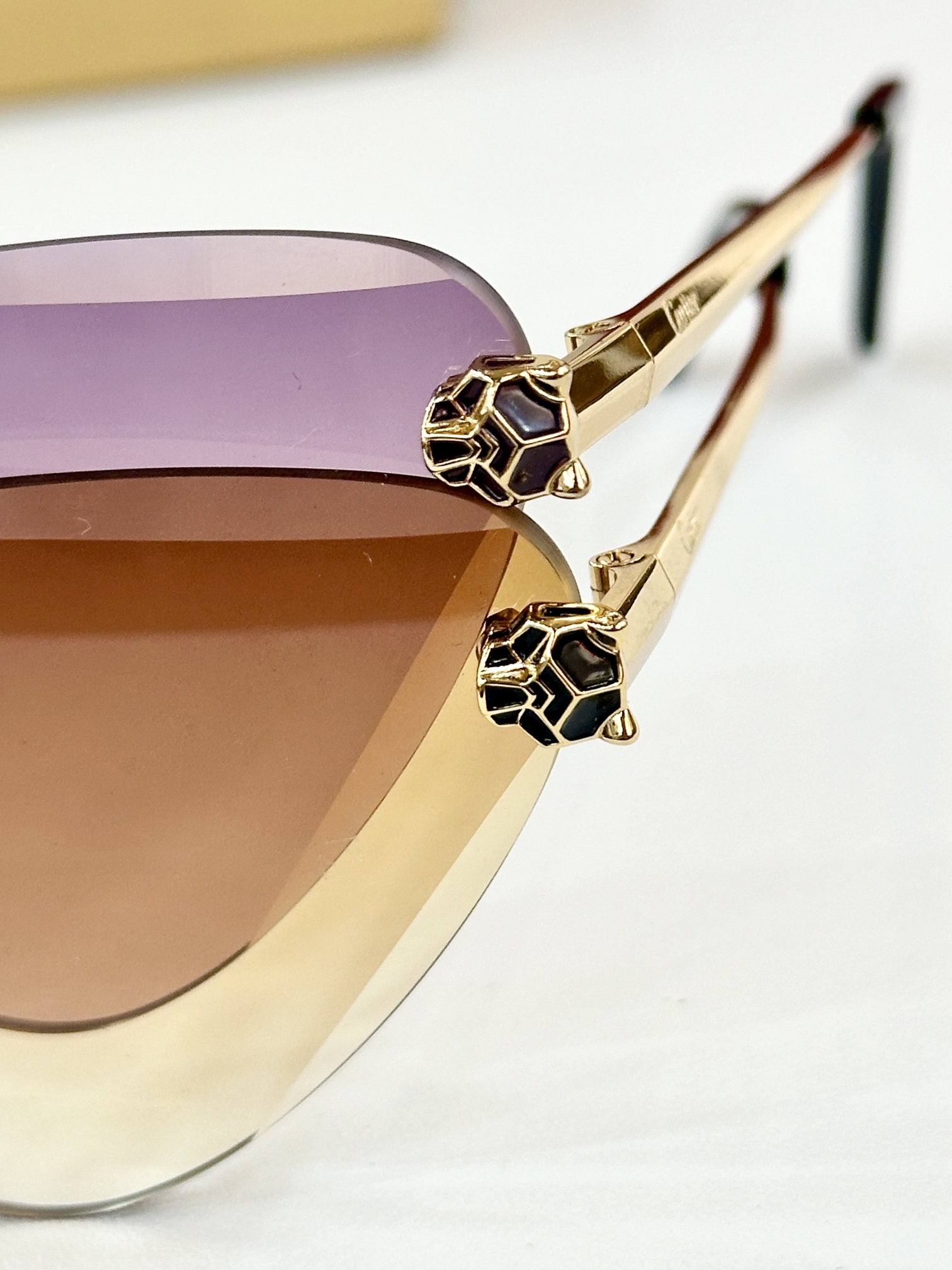  Cartier
CT0399S
size：62口15-145
