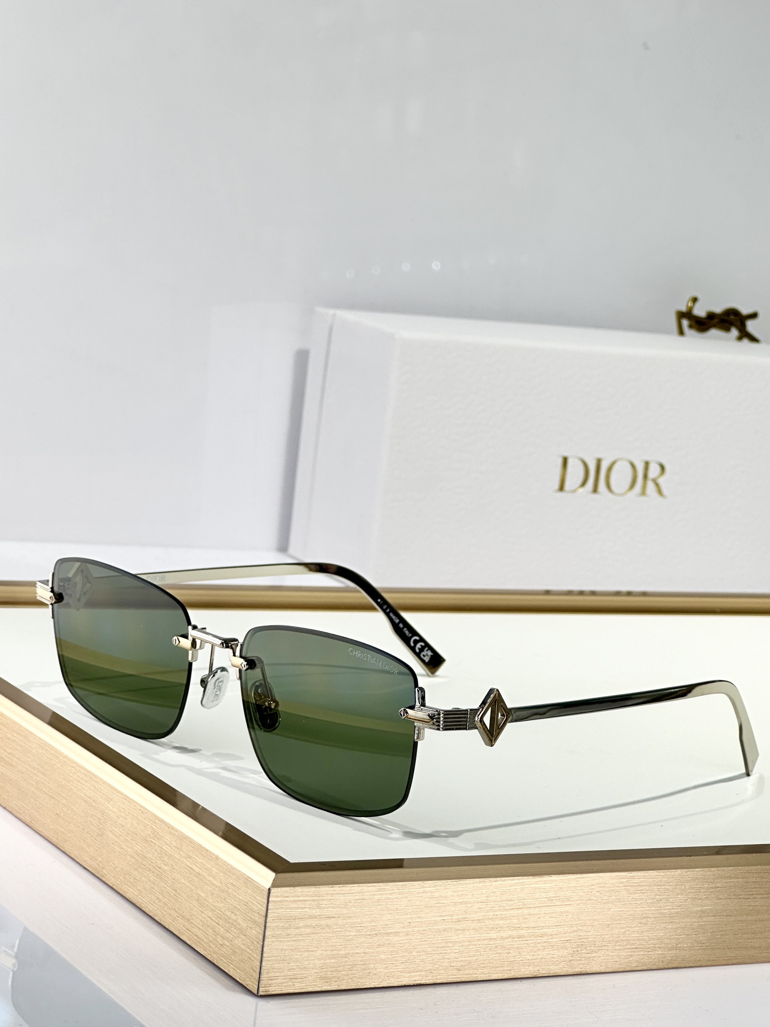  DIOR
MOD：CD Diamond S11U
Size：54口16 145
