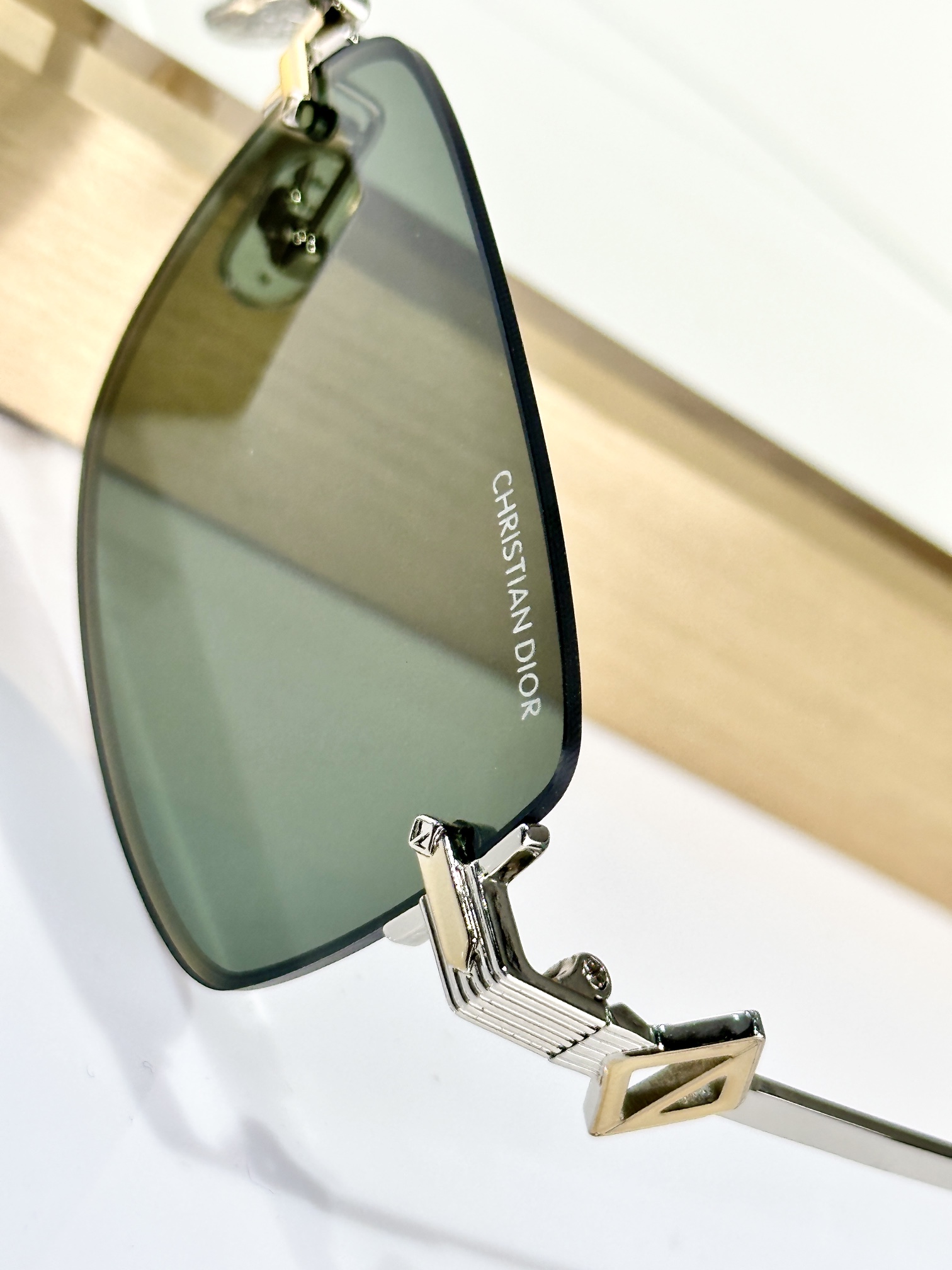  DIOR
MOD：CD Diamond S11U
Size：54口16 145
