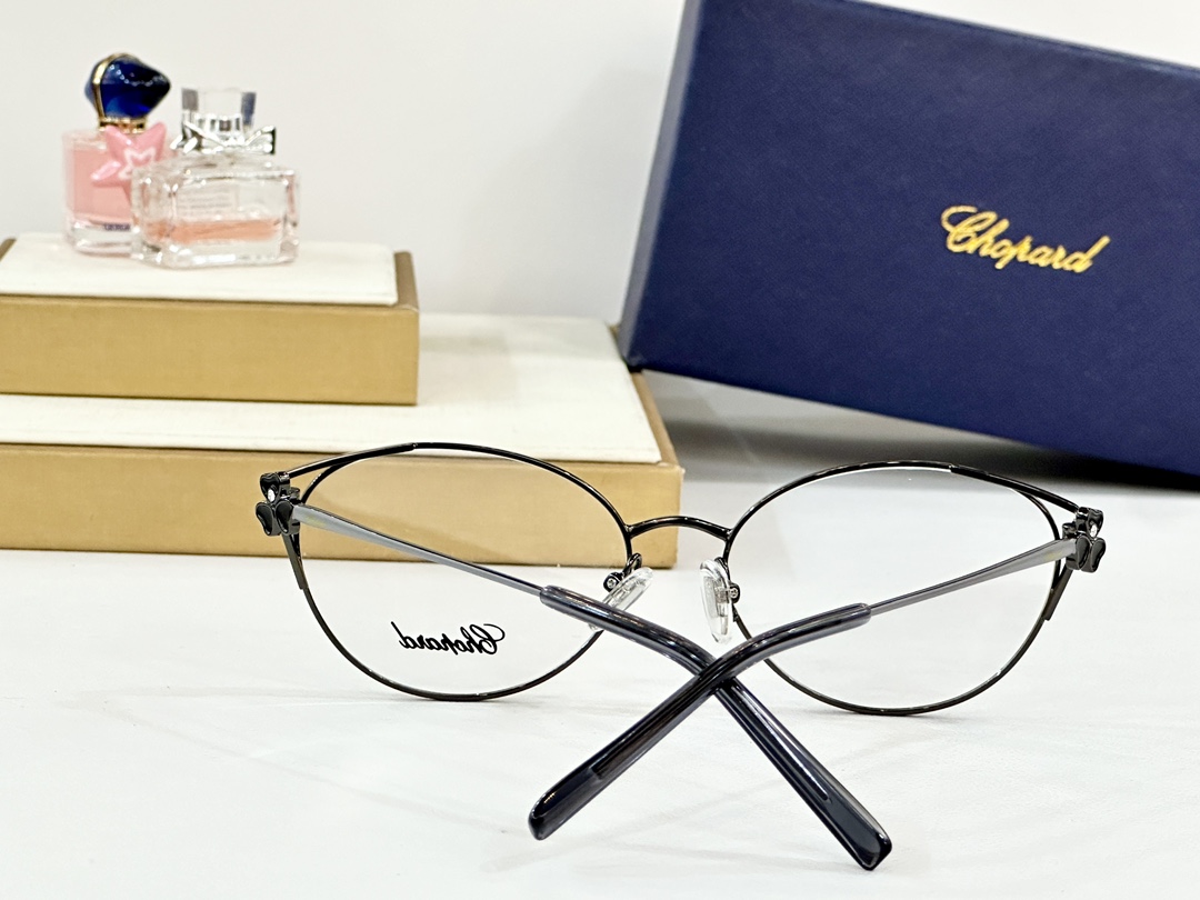  ChoPar*
MODEL：VCHG76J
SIZE：56口17-142
