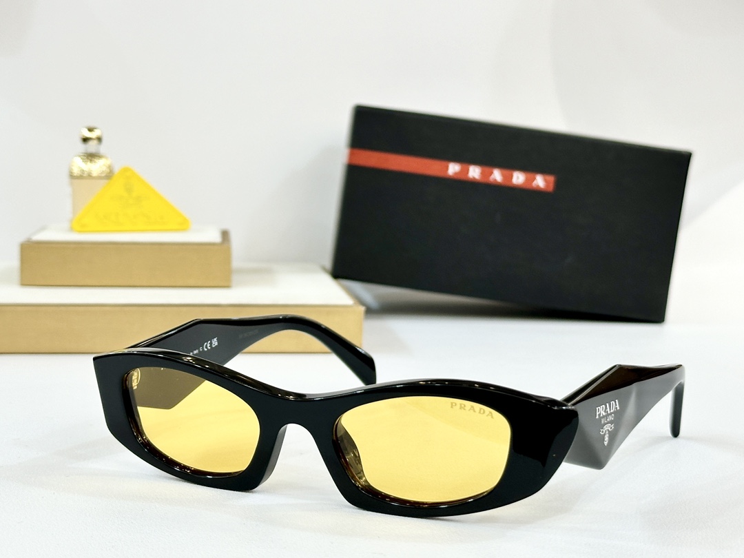  PRADA
MOD：OPR B16S
Size：50口21 145
