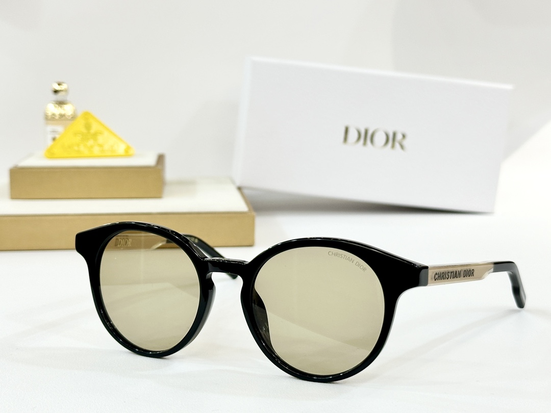  DIOR
MOD：DiorTag R1F
Size：51口19 145
