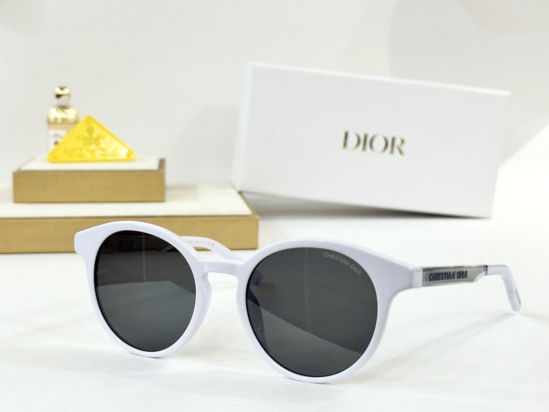  DIOR
MOD：DiorTag R1F
Size：51口19 145
