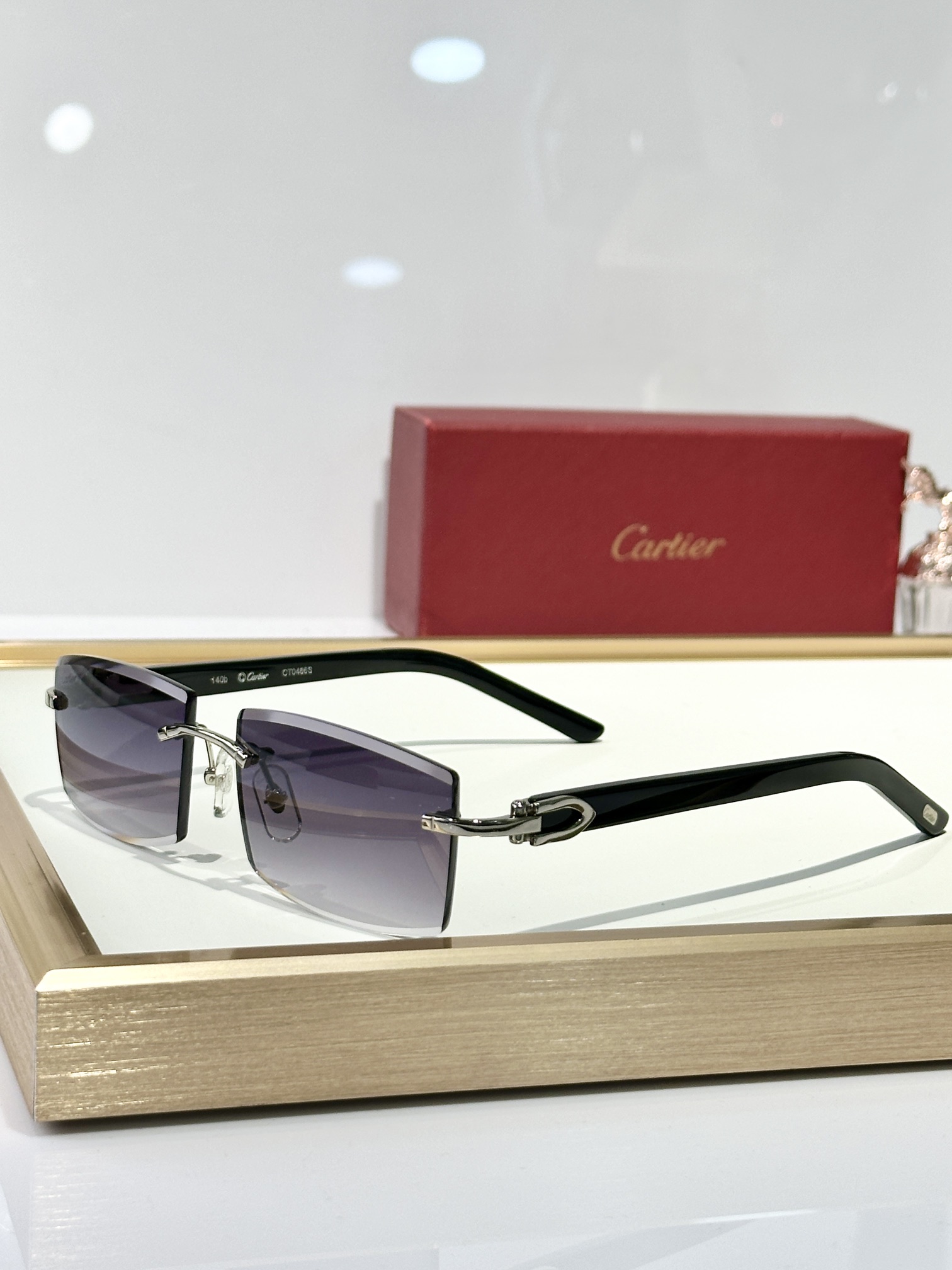  Cartier
MOD：CT0465S
Size：55口17 140b
