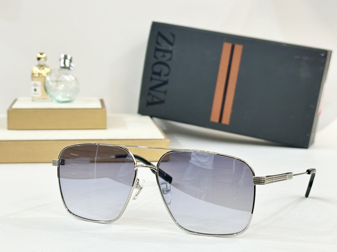 。ZEGNA
MAN design 
MODEZ0224
Size60-14-145


