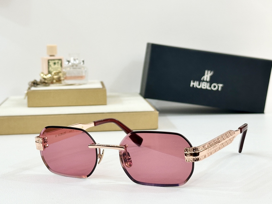 HUBLOT
MODEL H321 
SIZE：56口19-145
