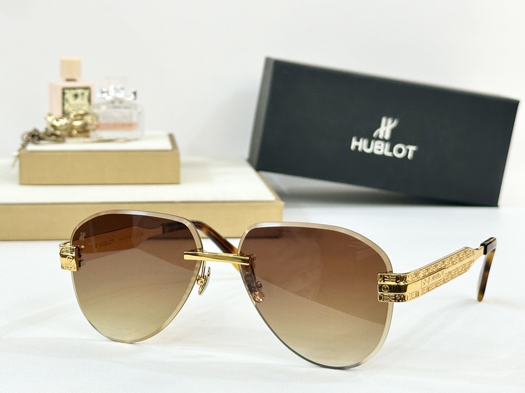  HUBLOT
MOD：H319
Size：54口21 145
