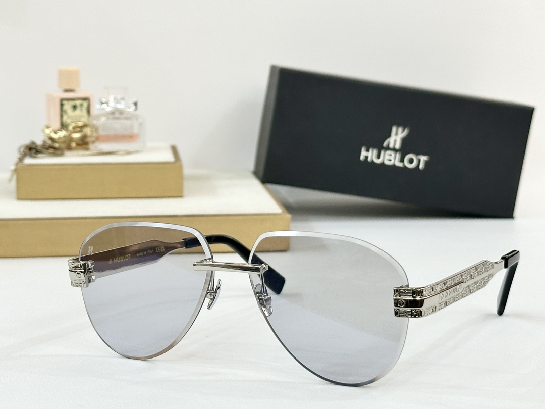  HUBLOT
MOD：H319
Size：54口21 145
